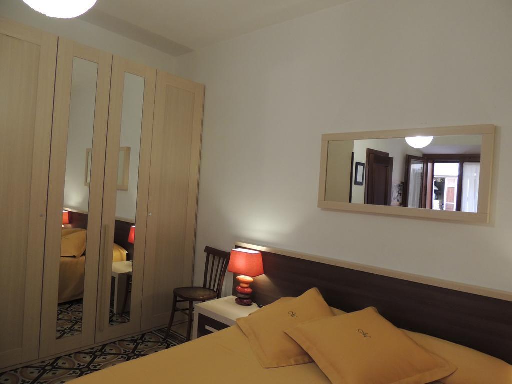 Morelli 2* Roma